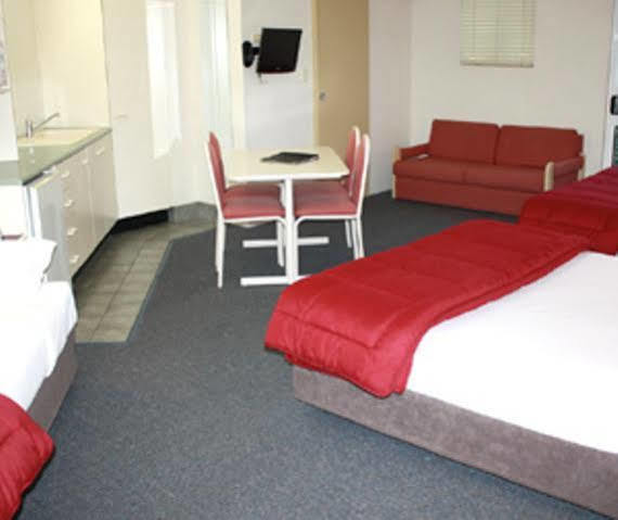 Benson Court Motel Brisbane Bagian luar foto