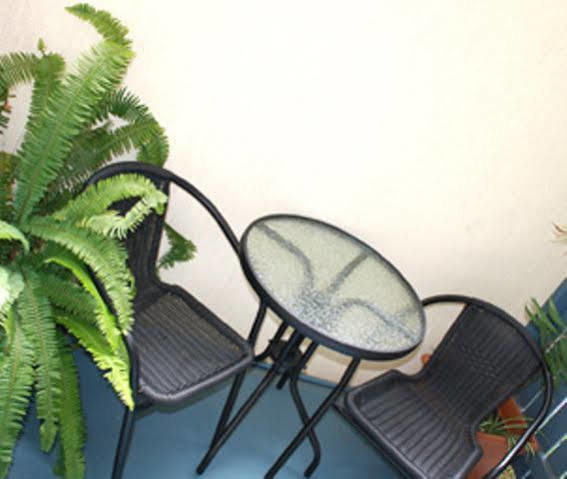 Benson Court Motel Brisbane Bagian luar foto