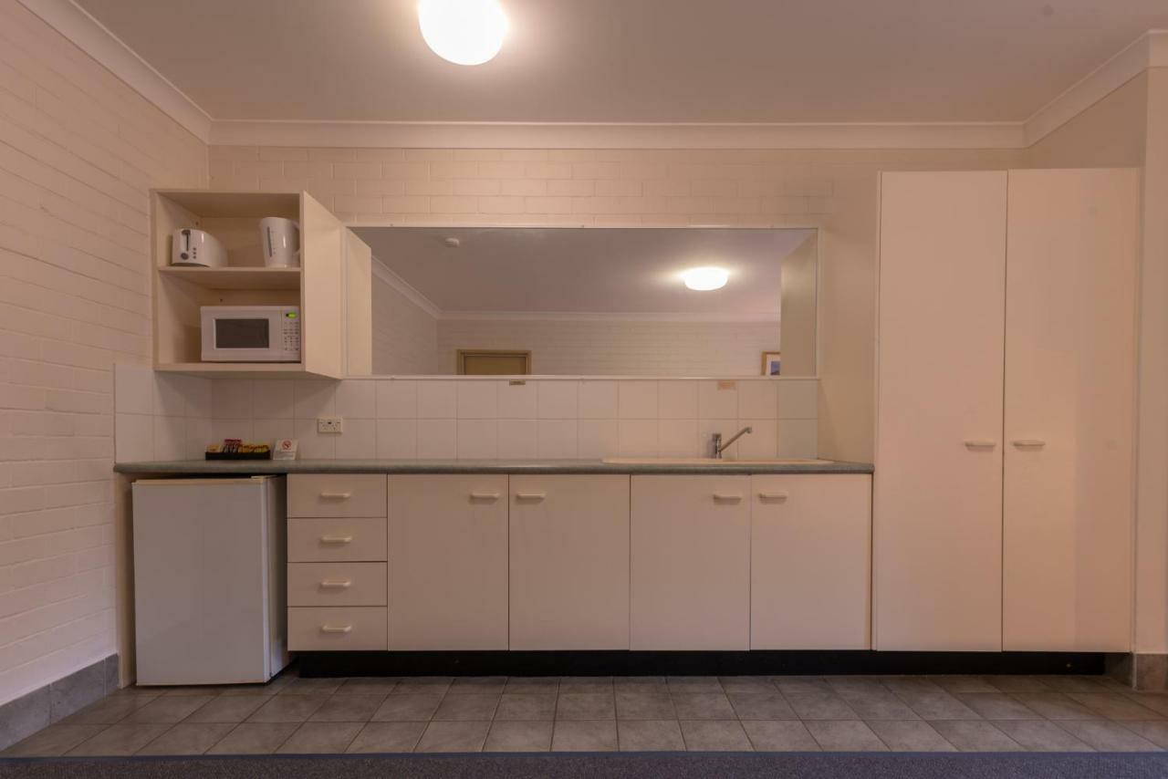 Benson Court Motel Brisbane Bagian luar foto