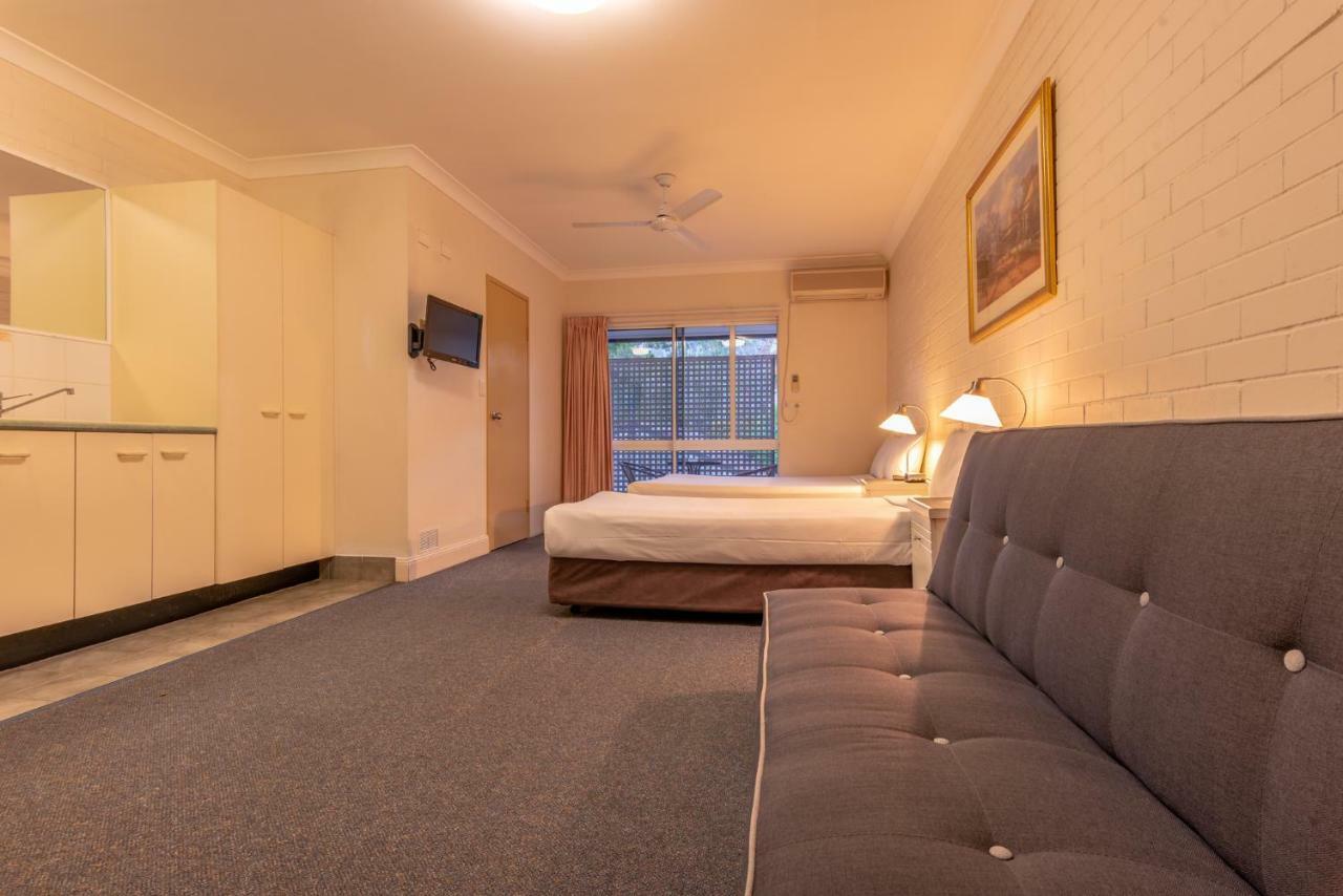 Benson Court Motel Brisbane Ruang foto